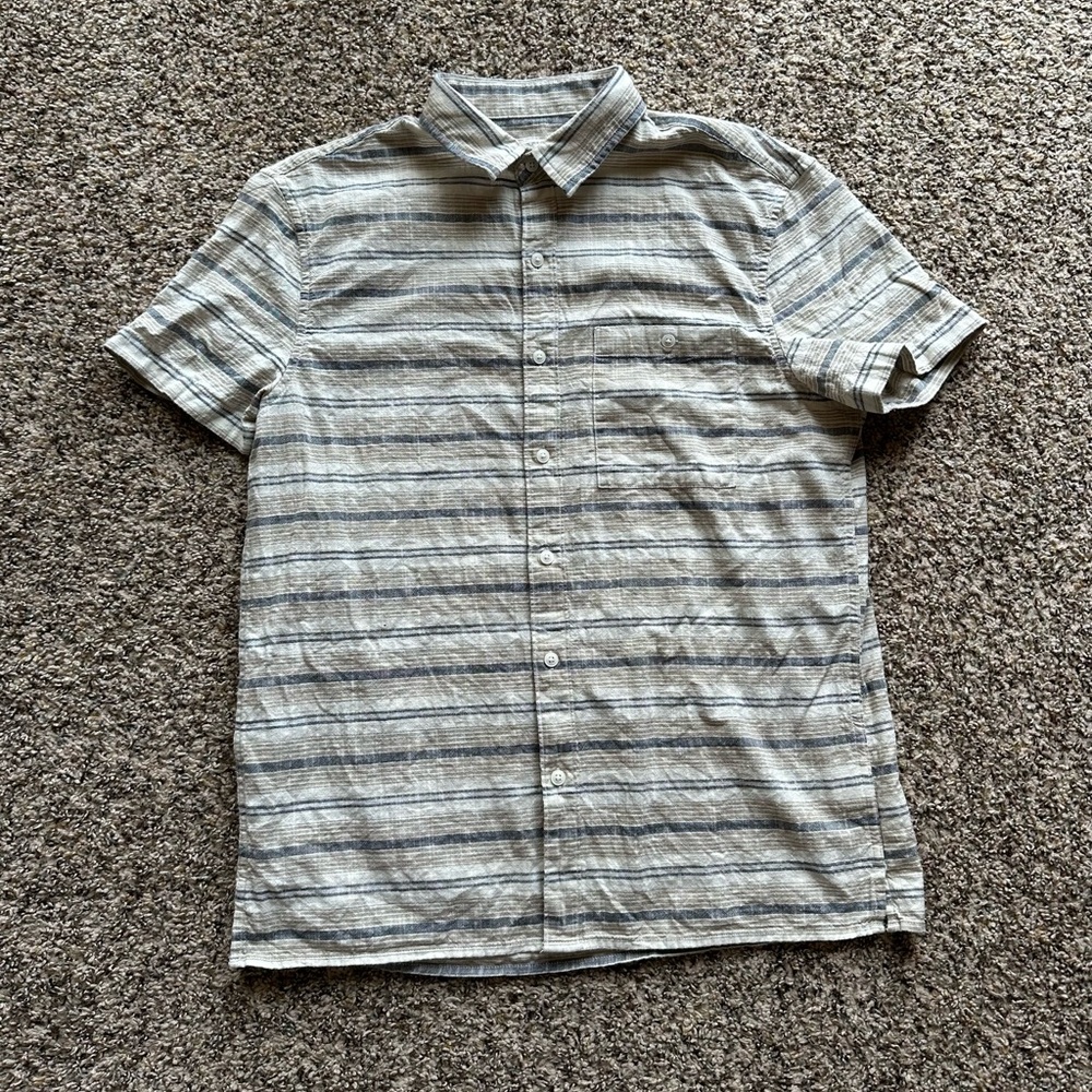 AMERICAN EAGLE OUTFITTERS AEO 100% Cotton Button Down Shirt size M
